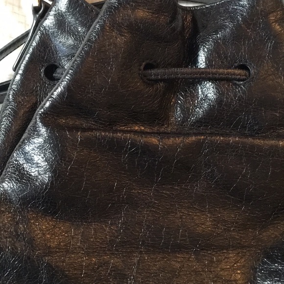 Halston handbag - Picture 4 of 6